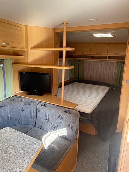Dethleffs Camper 560 kmfe 20 of 27