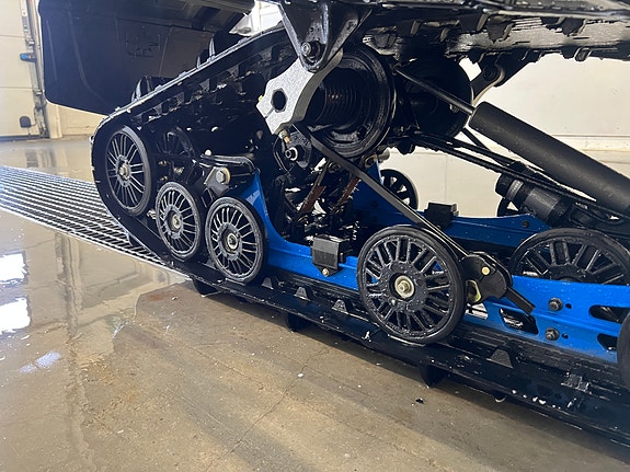 Polaris Titan S4 Nordic Pro, 4-takt, Bredbelte, Demo, Komplett maskin! 27 of 28