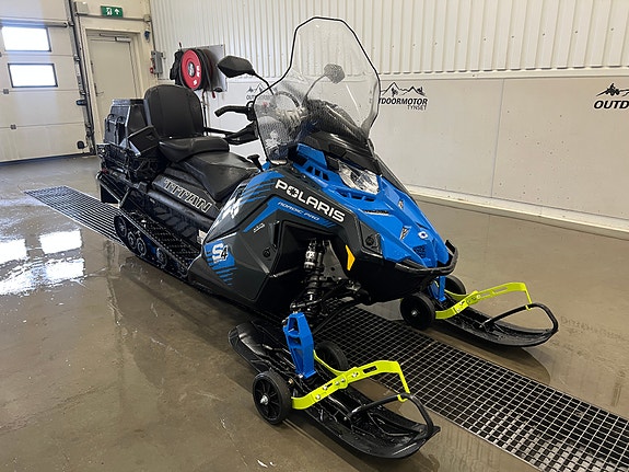 Polaris Titan S4 Nordic Pro, 4-takt, Bredbelte, Demo, Komplett maskin! 3 of 28