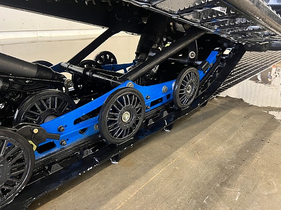 Polaris Titan S4 Nordic Pro, 4-takt, Bredbelte, Demo, Komplett maskin! 26 of 28