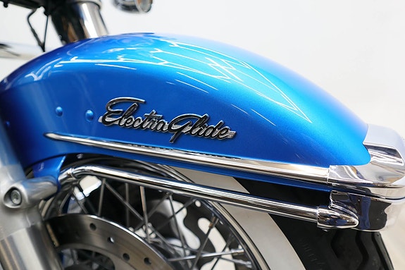Harley-Davidson Electra Glide Revival 114 11 of 24