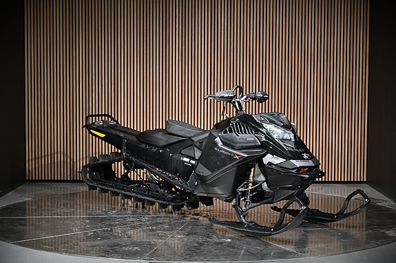 Ski-doo Summit X Expert 850 E-TEC Turbo 7 of 13