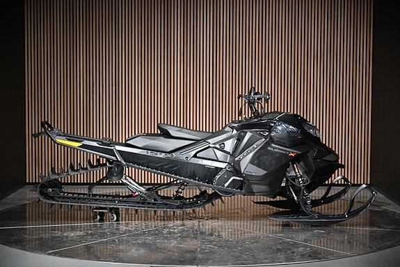 Ski-doo Summit X Expert 850 E-TEC Turbo 6 of 13