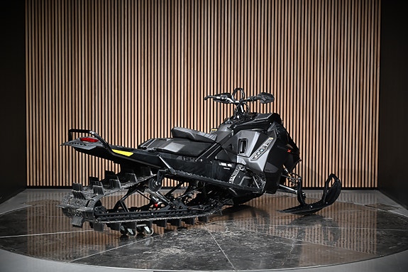 Ski-doo Summit X Expert 850 E-TEC Turbo 5 of 13