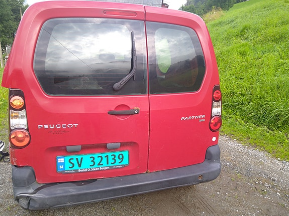 Peugeot Partner 4 of 6