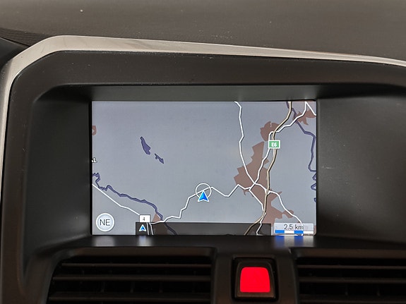 Volvo XC60 21 of 30