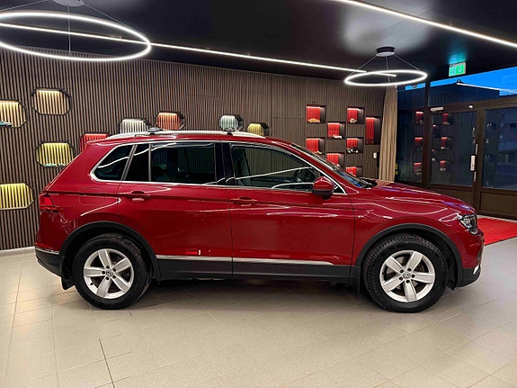 Volkswagen Tiguan 9 of 30