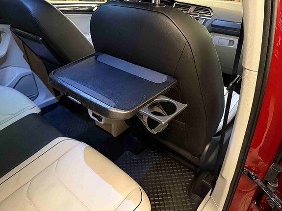 Volkswagen Tiguan 21 of 30
