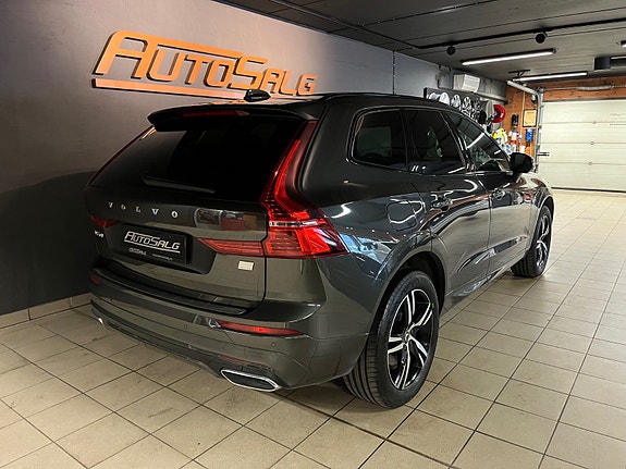 Volvo XC60 11 of 30