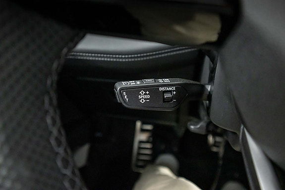 Audi A6 e-tron 10 of 30