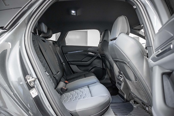 Audi A6 e-tron 26 of 30