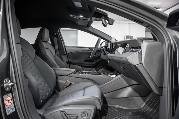 Audi A6 e-tron 27 of 30