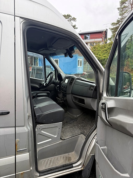 Mercedes-Benz Sprinter 316 8 of 10