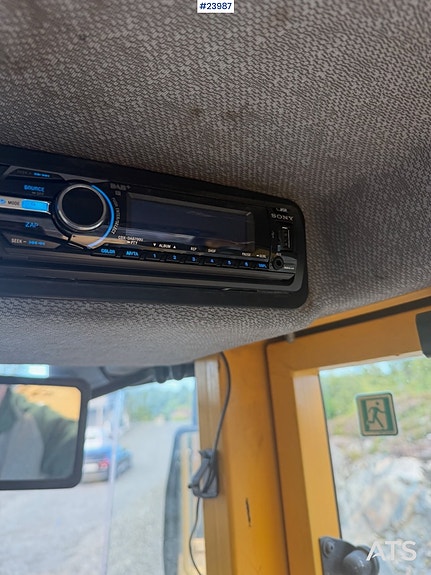 Volvo L70C hjullaster m/ 2 skuffer 27 of 27