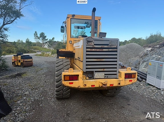 Volvo L70C hjullaster m/ 2 skuffer 7 of 27