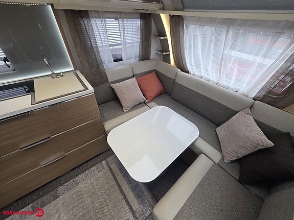 Adria ADORA 572 UT // Hydraulsike støtte ben, elektriske labber 11 of 24