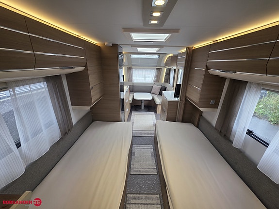 Adria ADORA 572 UT // Hydraulsike støtte ben, elektriske labber 17 of 24