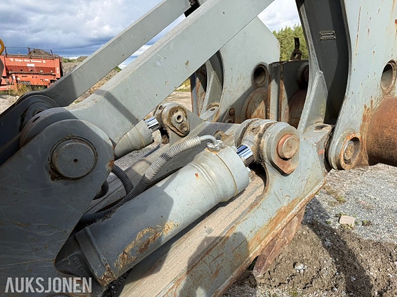 Liebherr PR 744 L Bulldoser 15 of 30
