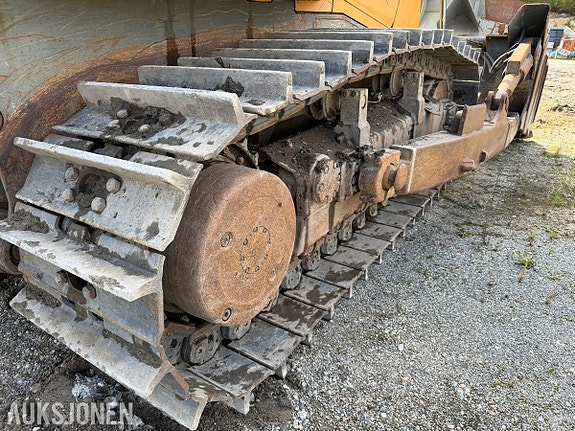 Liebherr PR 744 L Bulldoser 22 of 30