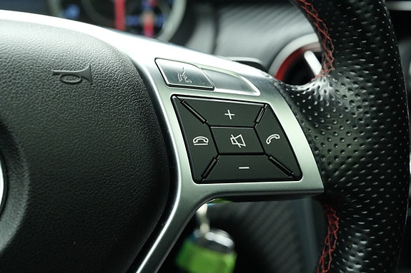 Mercedes-Benz A45 29 of 30