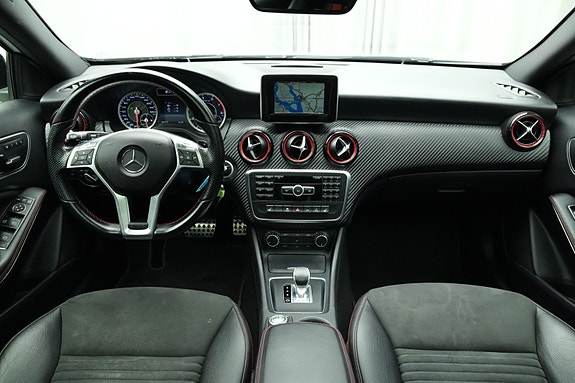 Mercedes-Benz A45 26 of 30