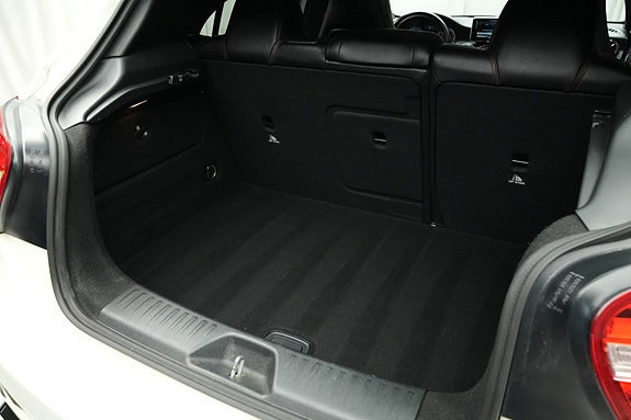 Mercedes-Benz A45 16 of 30