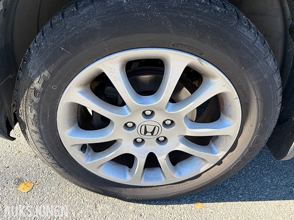 Honda CR-V 9 of 30