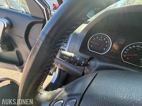Honda CR-V 30 of 30