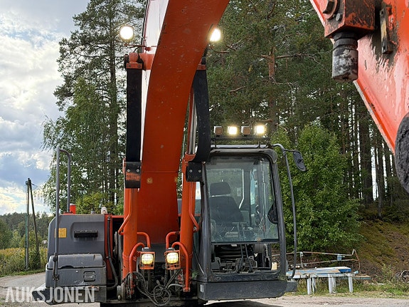 Hitachi Zaxis ZX280LC-3 Gravemaskin 27 of 30