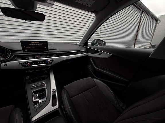 Audi A4 allroad 12 of 25