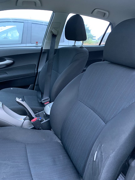 Toyota Auris 6 of 19