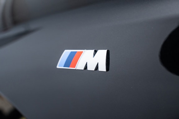 BMW iX1 8 of 30