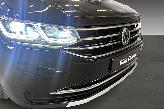 Volkswagen Tiguan 2 of 30