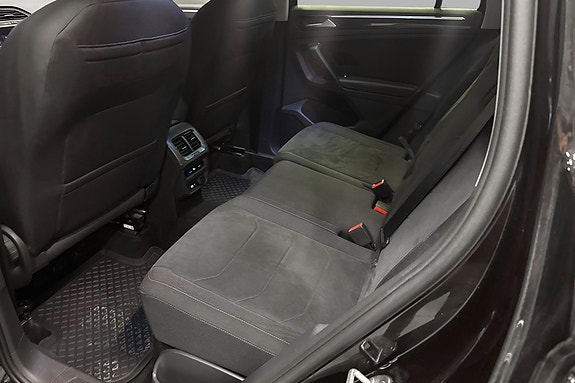 Volkswagen Tiguan 14 of 30