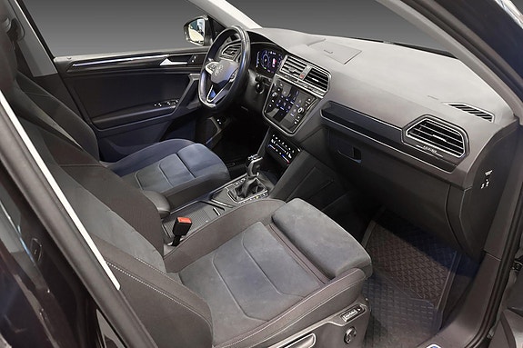 Volkswagen Tiguan 18 of 30