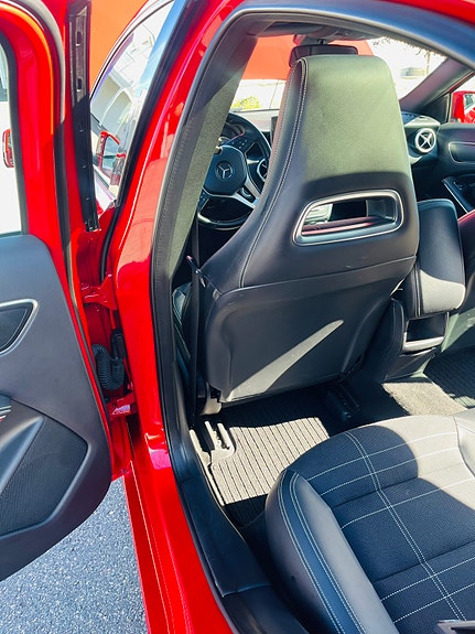 Mercedes-Benz A180 6 of 30