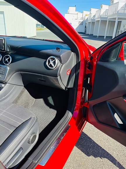 Mercedes-Benz A180 22 of 30