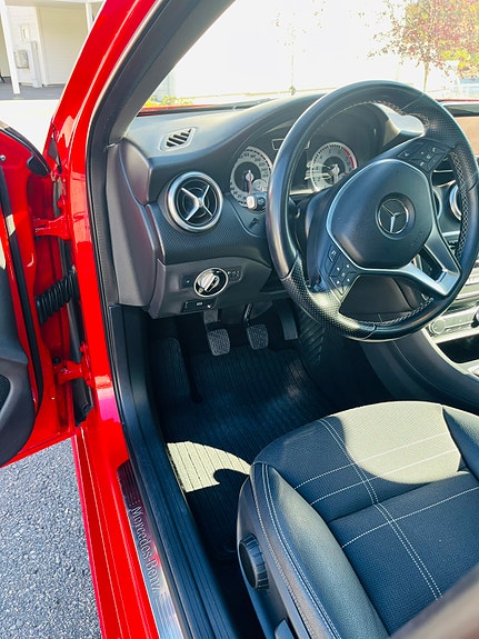 Mercedes-Benz A180 17 of 30