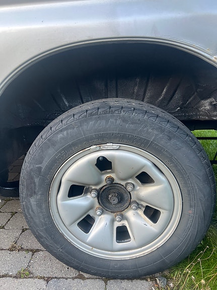 Toyota HiAce 9 of 18