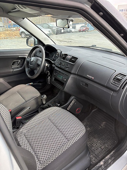 Skoda Fabia 7 of 16