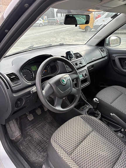 Skoda Fabia 11 of 16