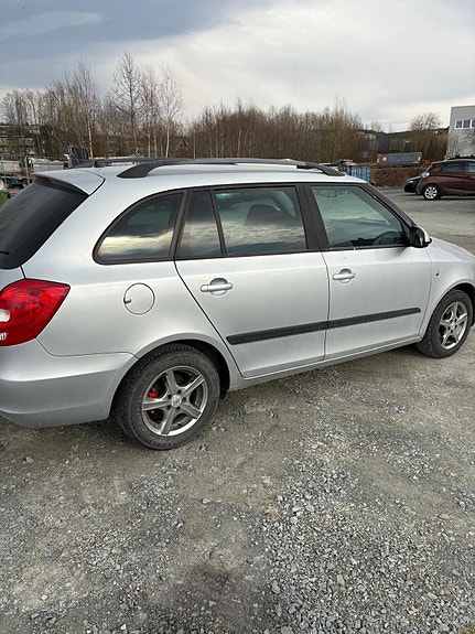 Skoda Fabia 4 of 16