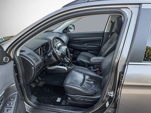Mitsubishi ASX 10 of 24