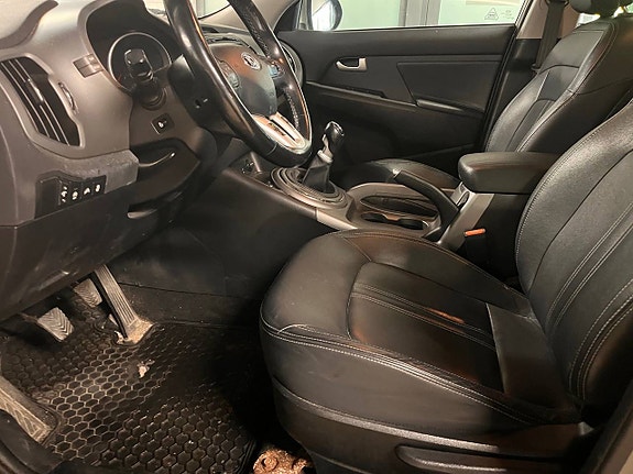 Kia Sportage 13 of 29
