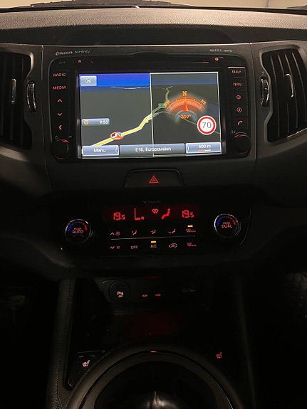 Kia Sportage 16 of 29