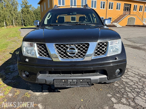 Nissan Navara 8 of 30