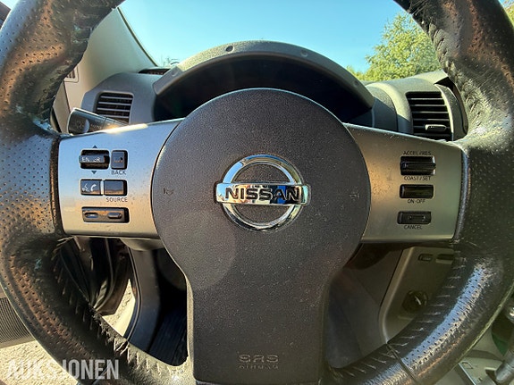 Nissan Navara 30 of 30