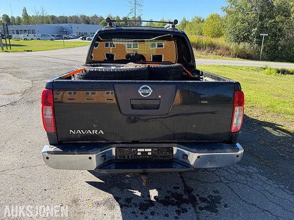 Nissan Navara 4 of 30