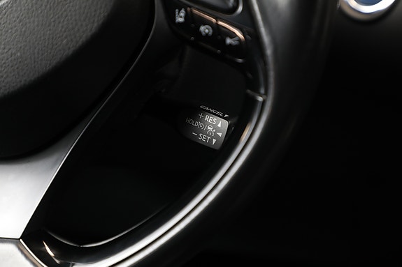 Toyota C-HR 24 of 27