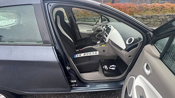 Renault Zoe 16 of 25